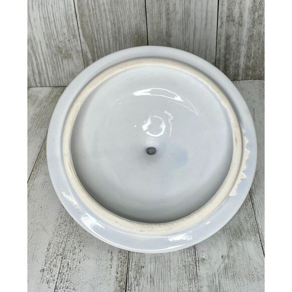 California Pottery Covered Casserole Dish - Picture 4 of 4